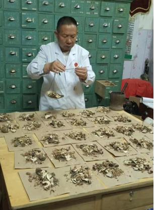 著名医学功勋人物 —— 古印龙