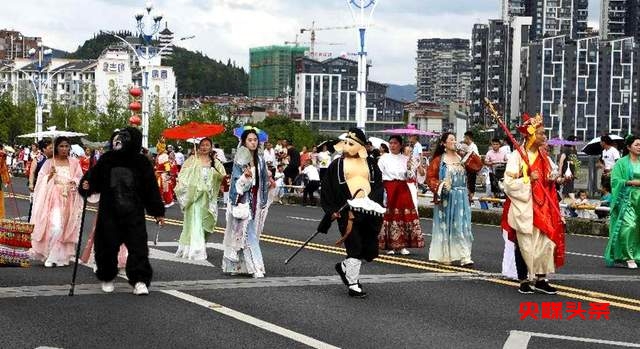 精彩纷呈!福泉“六月六”民族节庆活动盛大上演