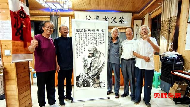 贵州省图书馆《乌蒙墨痕》布展结束,艺术家们踏上寻根问源文化之旅
