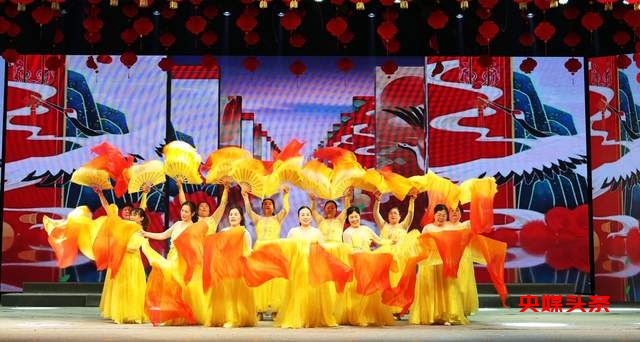 “月满元宵 欢乐团圆”:从江县元宵晚会震撼上演