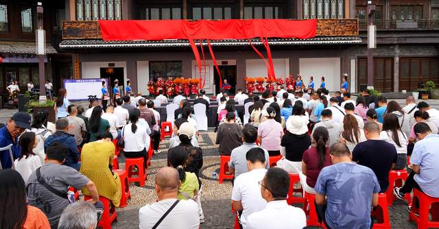 丹寨苗族文化博览馆盛大启幕:云上丹寨再添千年苗文化新地标