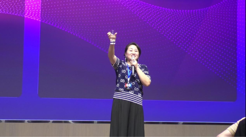 以酒载道 赋能百业——周酱优选2025开业盛典在郑东新区隆重举行