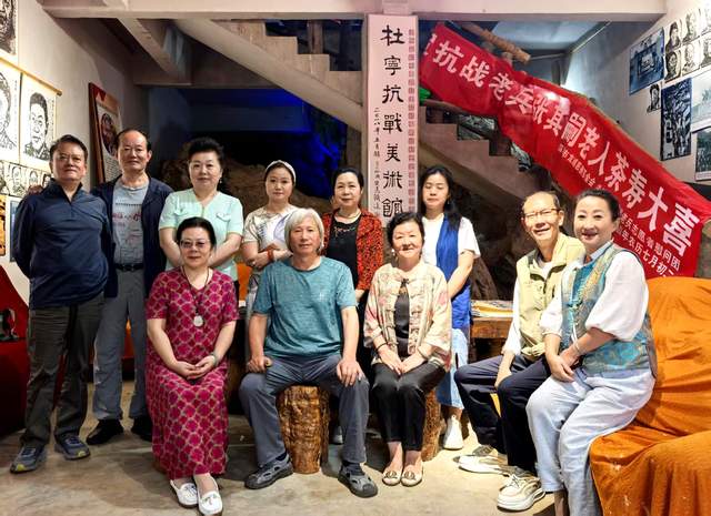 茶香伴读抗战史:杜宁美术馆打造沉浸式红色文化体验
