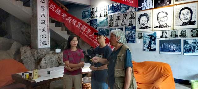 当画笔遇见军功章:一位艺术家与老兵的三十年不解之缘
